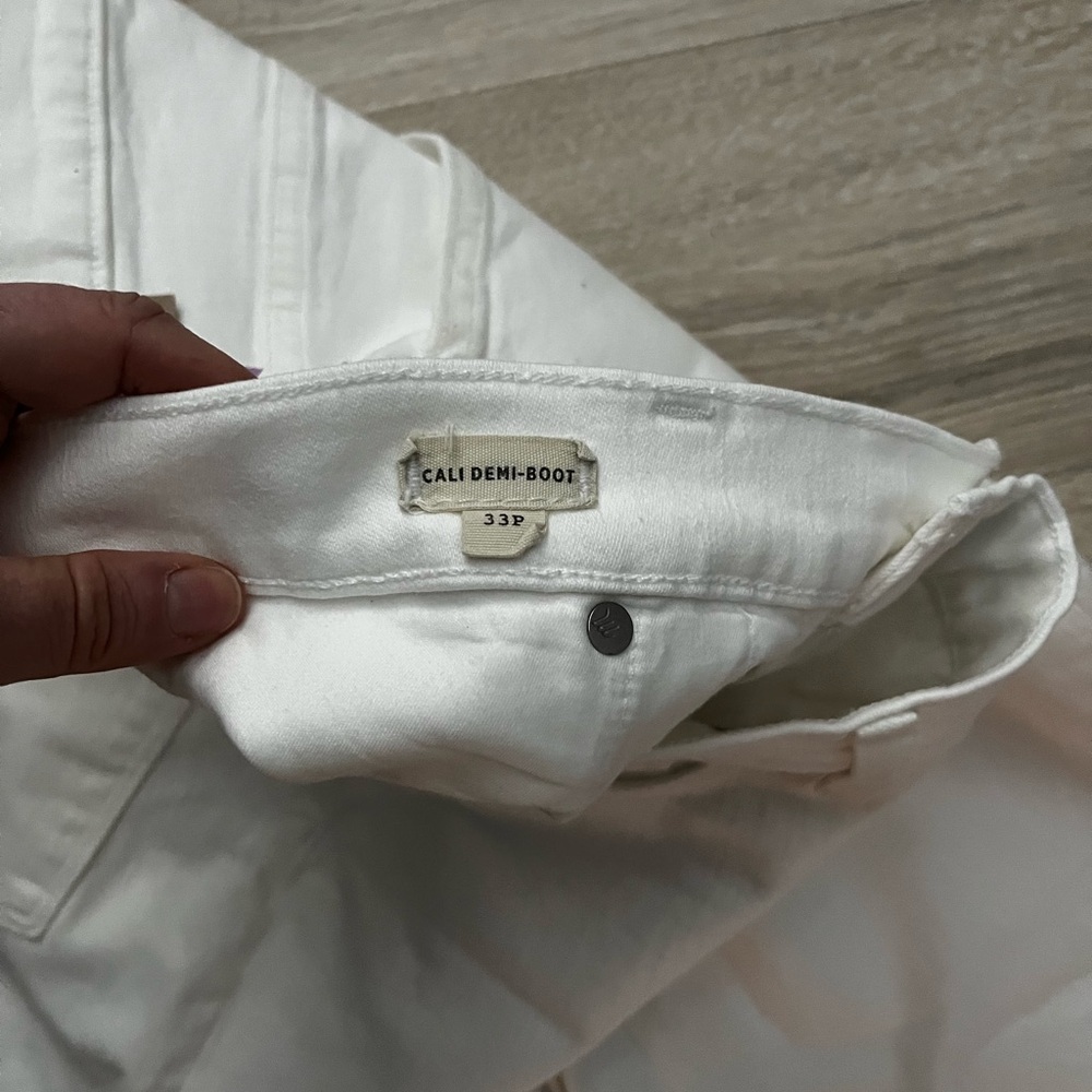 NWT Madewell Women’s Cali Demi-Boot Jeans in Pure White: Raw-Hem Edition 33P - Picture 6 of 11